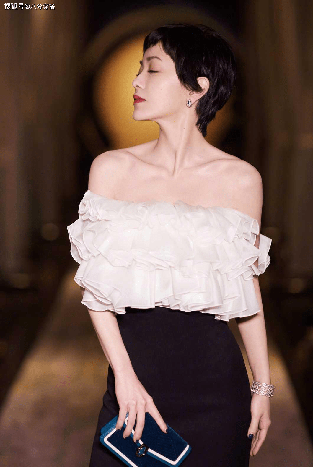 身材|郭采洁真是小个子超模，穿红色连衣裙成熟优雅，气场全开真有魅力