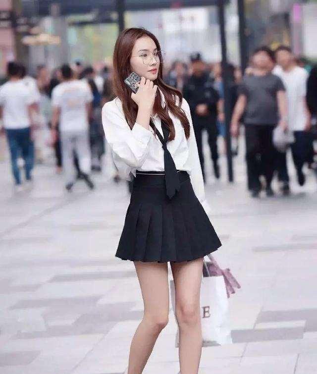 整体|打底裤的搭配可以多种多样，更加凸显身高，可甜可咸
