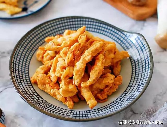 多多点|炸酥肉，不能只加淀粉，家里老保姆教我正确做法，酥脆还不回软