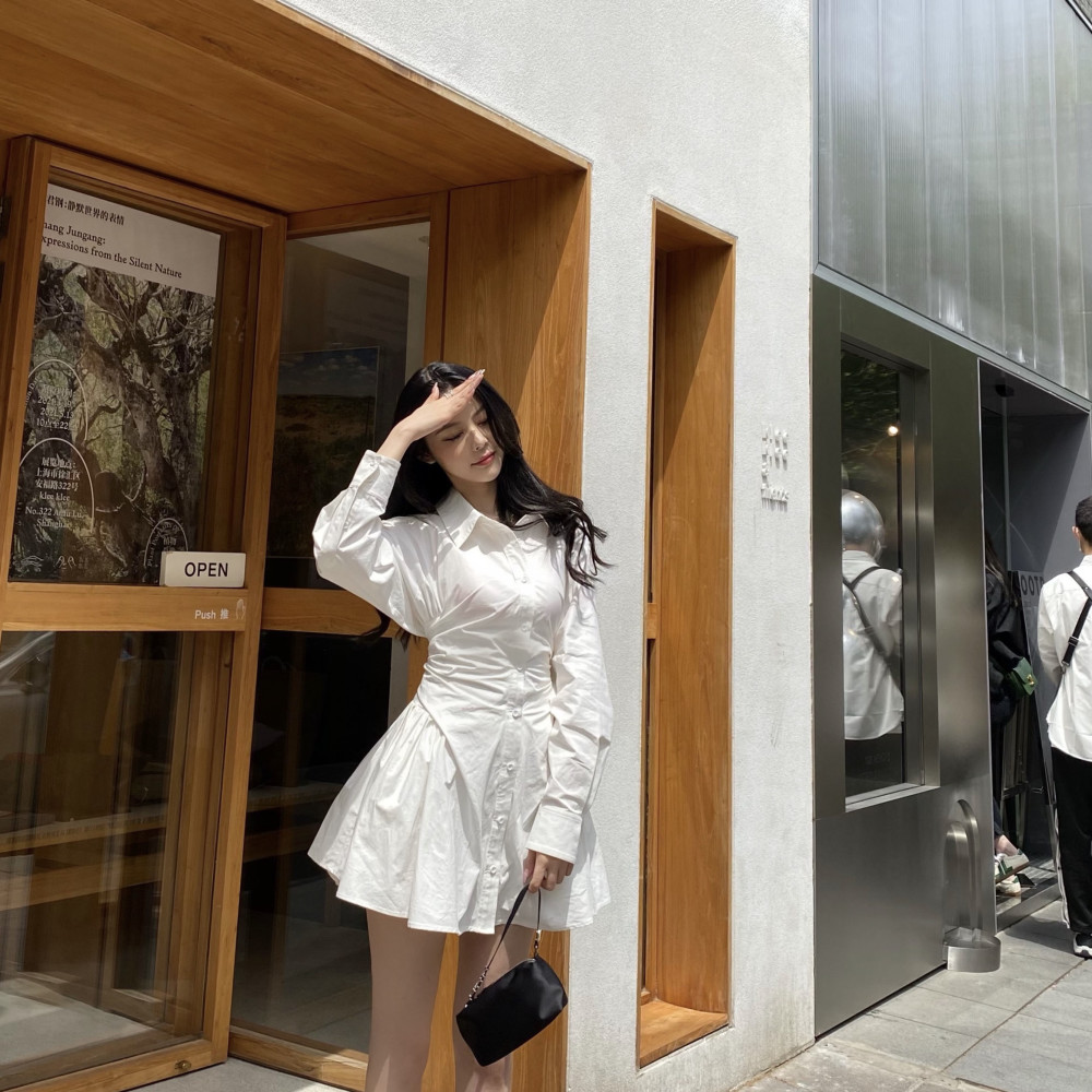 视觉|“40岁女人”一定就该怎么穿？这几款不光有气质，更让你活力四射