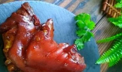 猪脚怎么煮能去除腥味 17f113e6ca7b4b7fbd9836904393c804.jpeg