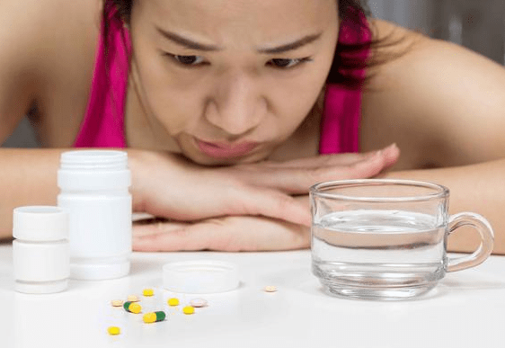 治疗|奥美拉唑治胃病虽好,但长期服用3类副作用在所难免,需注意!