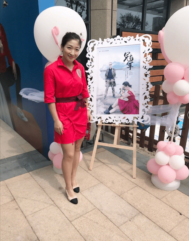 颜色|刘诗雯错失金牌惹人心疼，私下还是时髦小姑娘，穿搭有少女甜美感