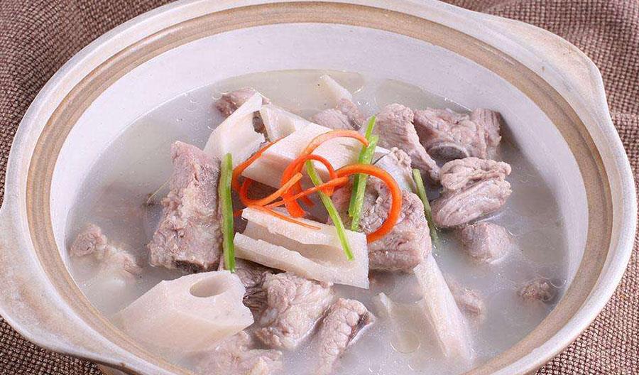 排骨汤怎么炖才能增强免疫力 e864132e002b403286057577bbac2552.jpeg