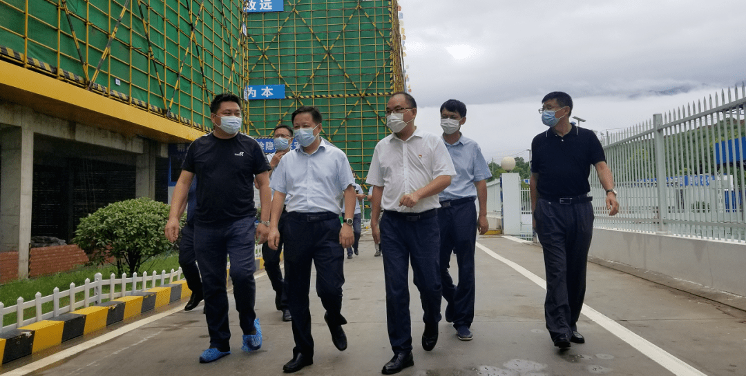 8月13号,柴桑区委副书记,代区长潘光来到沙城工业园,实地督导重点企业