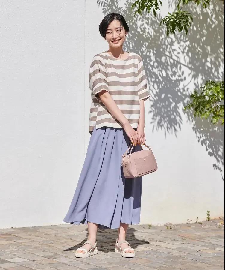 品位|年轻妈妈早秋更爱的显高搭配，简约耐看自然舒服，适合30岁以上！