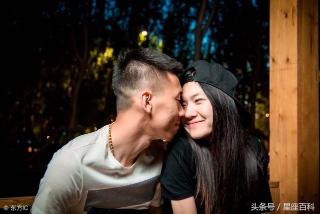 情侣脸夫妻脸这五组星座配对在一起久了越长越像