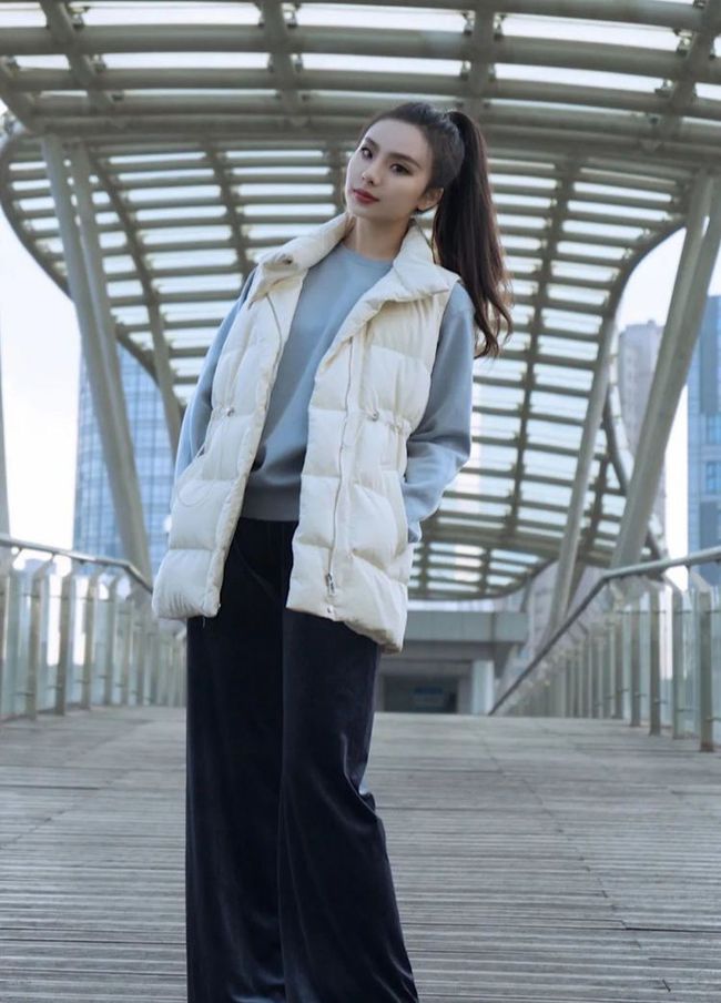 卫衣|外套搭配卫衣，时尚百搭，气质十足太美了！