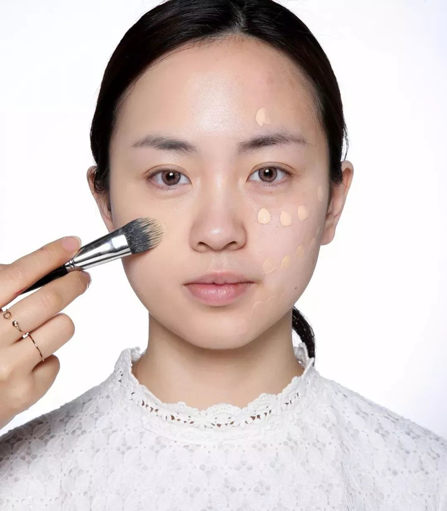 涂式|妆感太过厚重？学学日杂的轻薄妆容吧，水润有光泽，还不显“假”