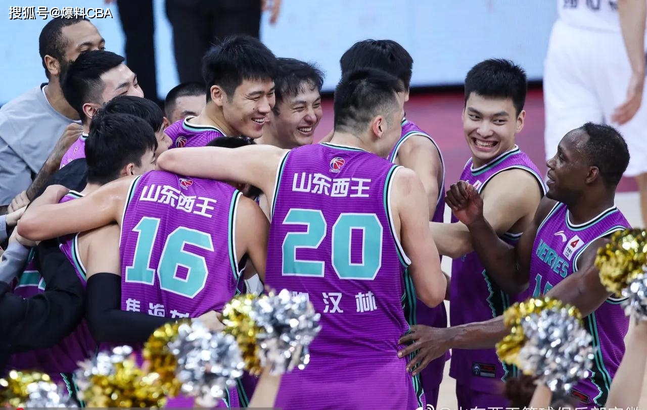 cba三消息:郭艾伦缺席全运会,张兆旭官宣签约,山东男篮拉练