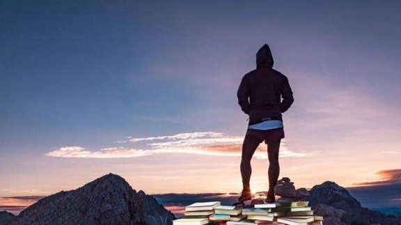 怎么样才能让自己变得现实一点 d9812d9c545b49fc9ee737818db07232.jpeg