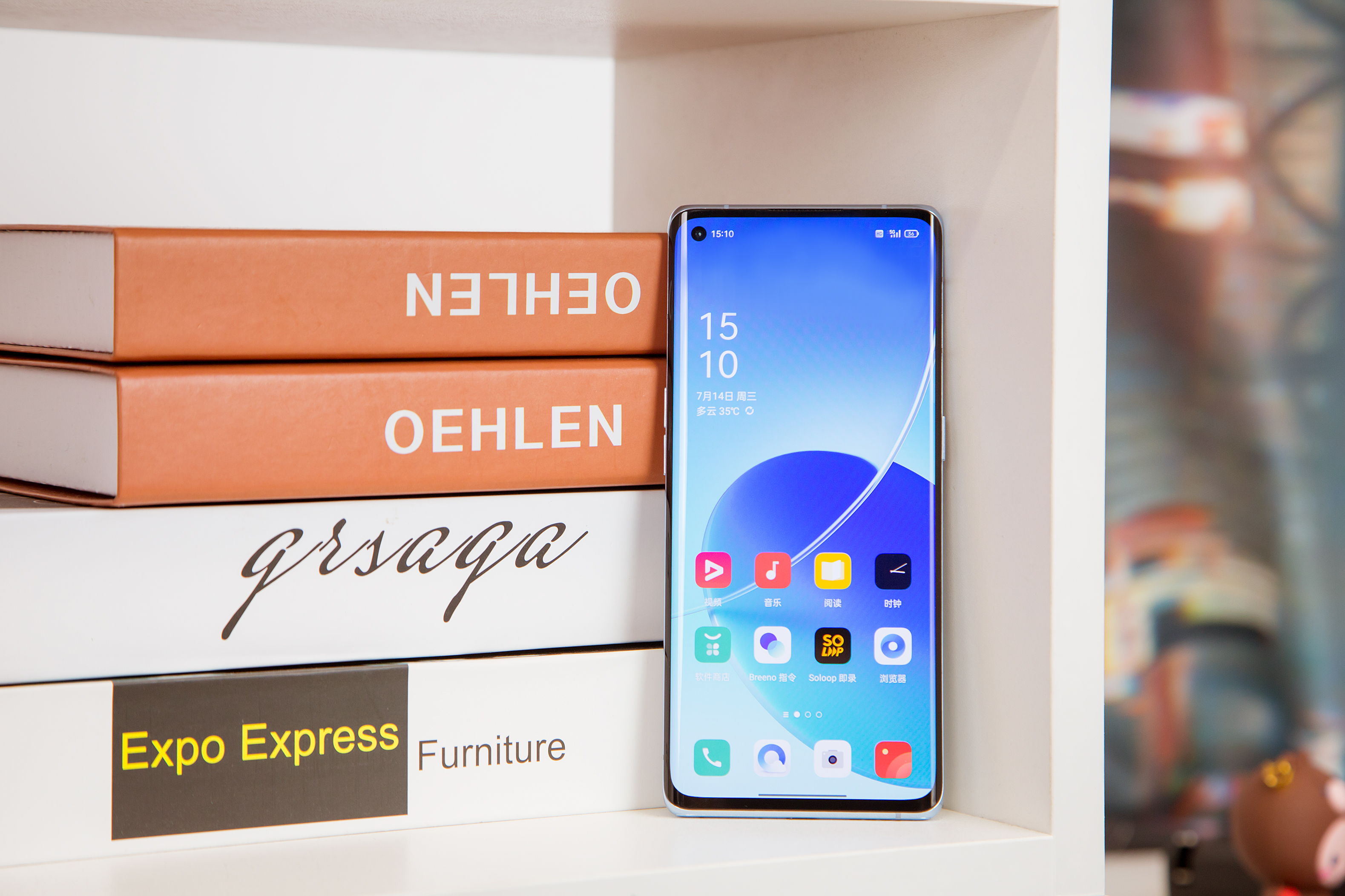 另一方面,oppo reno6 pro 的影像系统也是一大亮点,该机采用了一套全