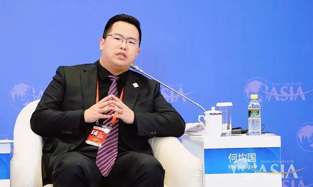 燕谷坊集团董事长何均国让世界见证民族品牌的实力与精神