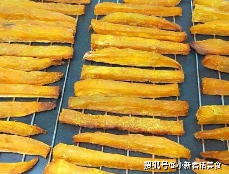 食品|自制红薯干,晾晒前多加1个步骤,焦软不干硬,比外面卖的还好吃