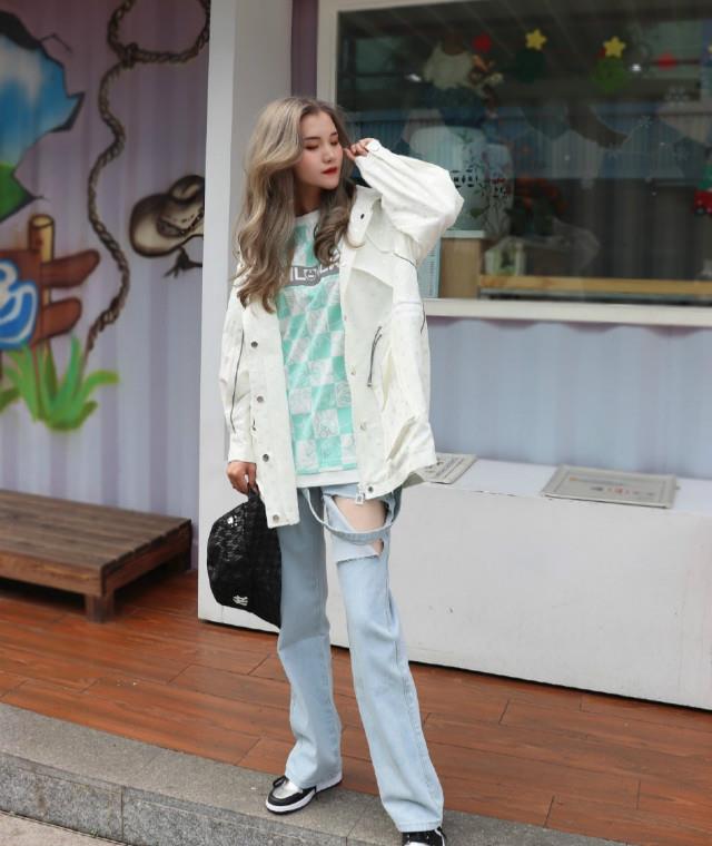 小个子|今秋这样穿风衣，“不配裙子”一样气质高级，八成小个子都爱了！