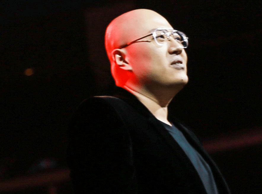 二驴爆料平台为辛巴调数据伽柏哥为其支招故意踩各大网红