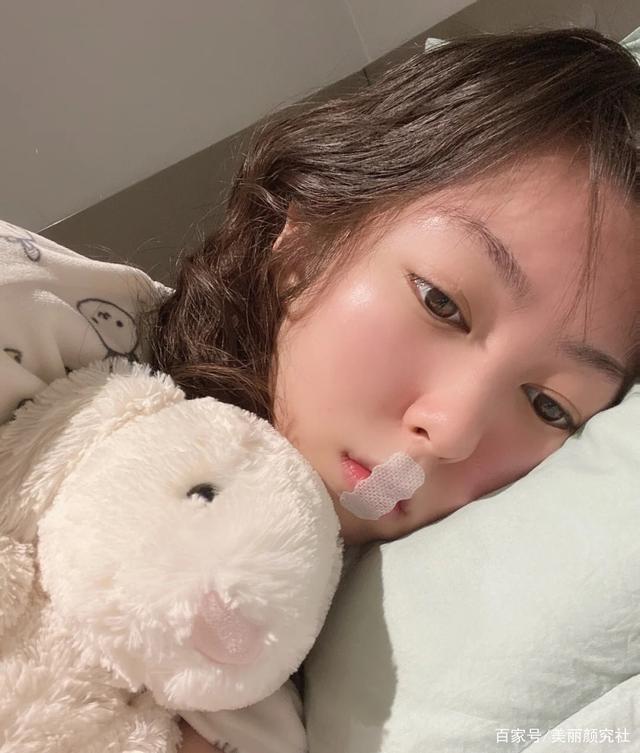 单眼皮|女人不论多大年龄，这6件事要少做，不仅影响颜值皮肤还容易下垂