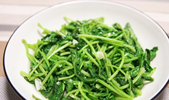 什么菜适合隔夜加热 17033dfc6b534add82c0856a9400410c.jpeg