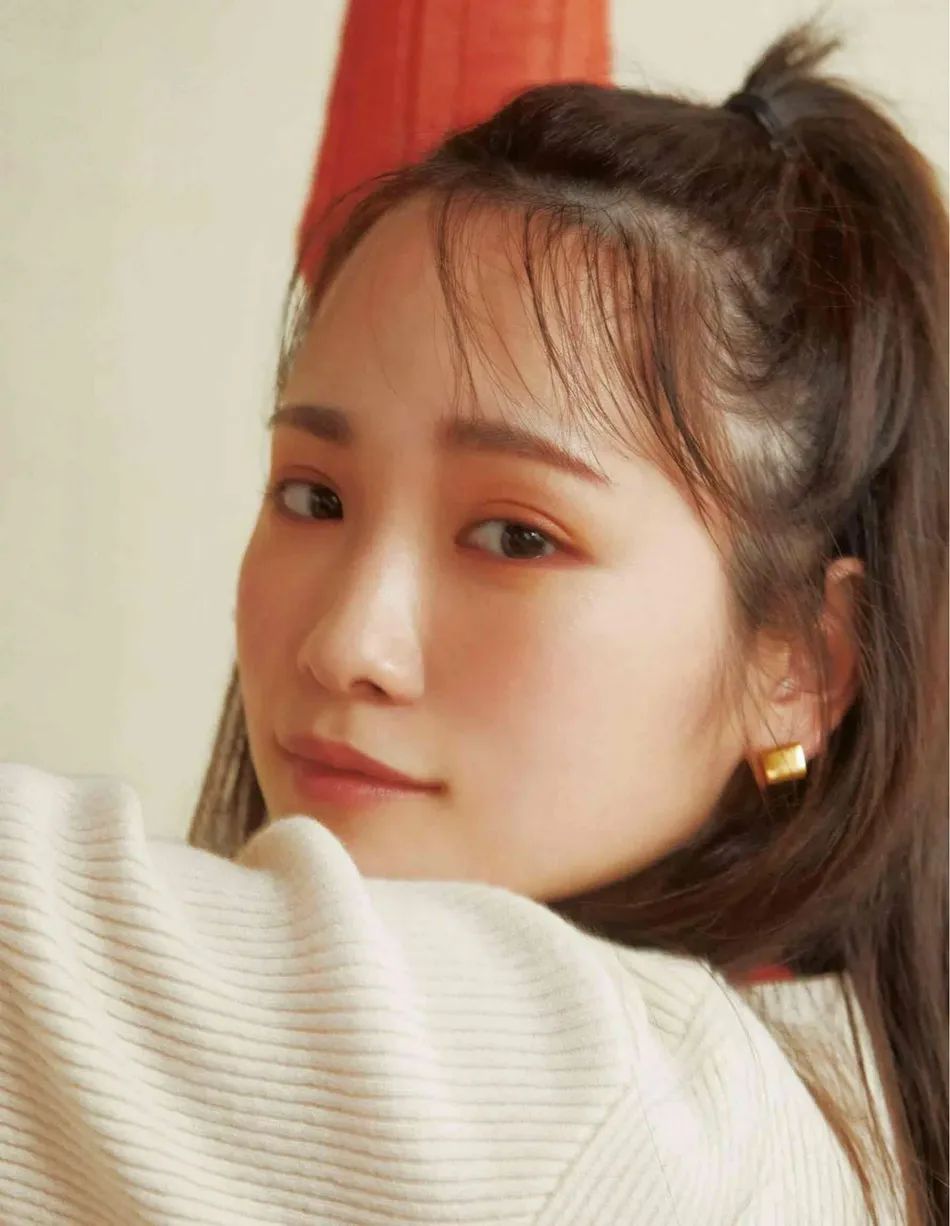 原创日本女星川荣李奈拍的美妆照雪肤玉貌太清丽脱俗