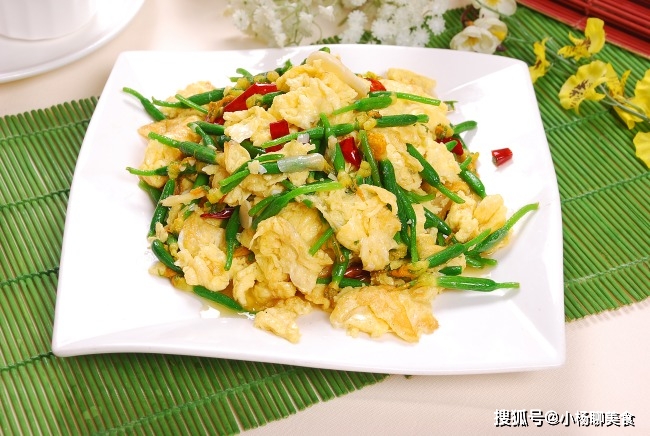 怎么炒鸡蛋不成坨 3c3f4f2768564f89b82fc00196519853.jpeg
