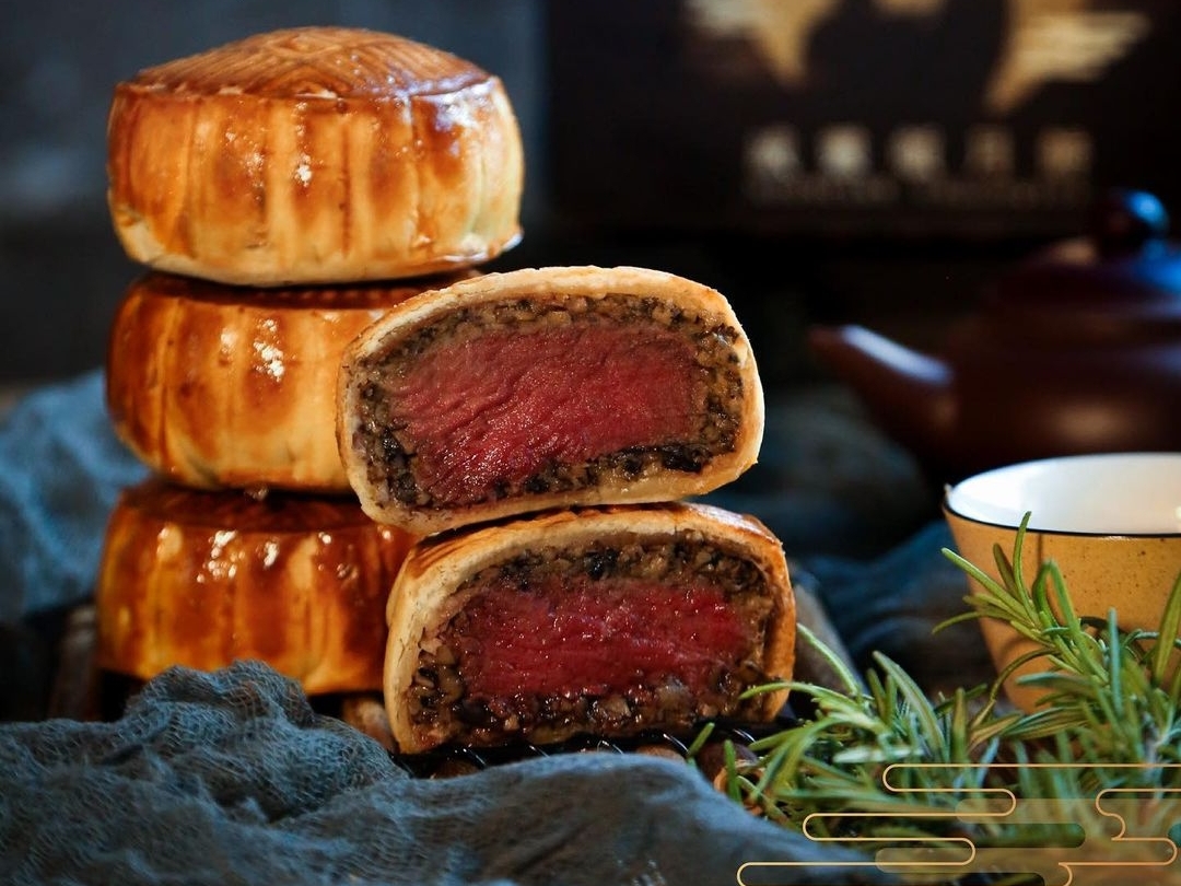 女大学生首创"牛扒月饼",烤10分钟就能吃,味道像英国名菜