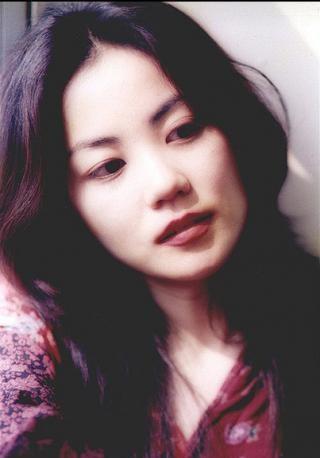 进行|52岁的王菲罕露面：生日当天连开8瓶红酒助兴，一晚消费6.5万元