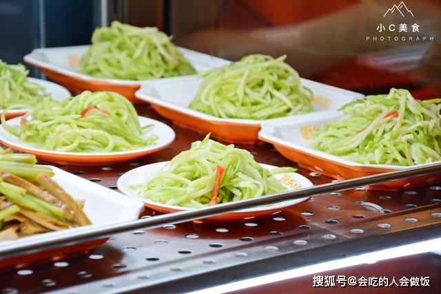 包子|早餐吃啥,郑州人大多数人都去这里吃,包子粥蒸饺,品种多样