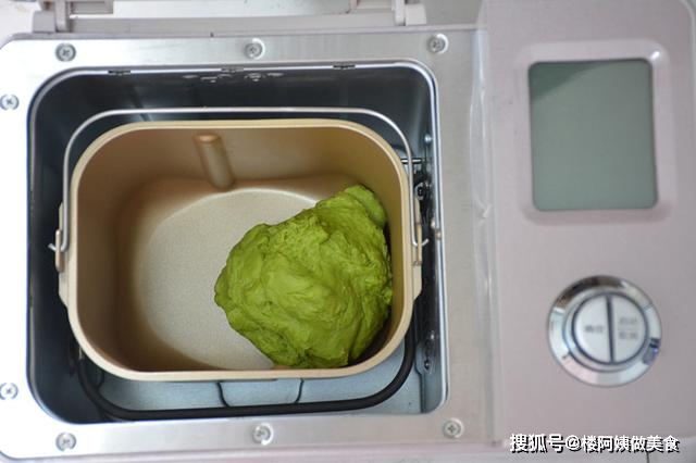 抹茶|每个月都要做这个面食,一家三口早餐都吃它,变着花样吃出美味