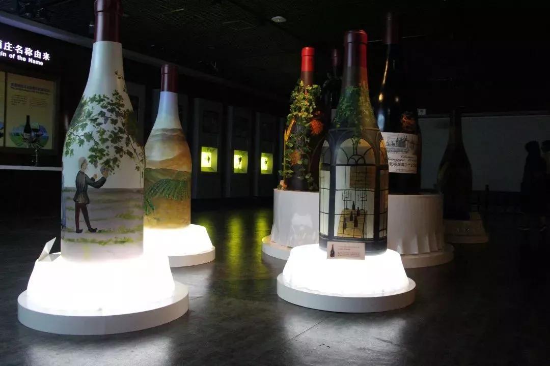 张裕摩|观万亩葡萄长廊,赏贺兰山下酒庄!