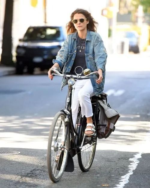 Russell|来看看这位好莱坞妈妈可盐可甜的带娃穿搭