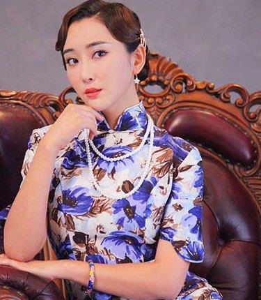 杜若溪|旗袍配珍珠会是怎么样的气质呢？看苏提达王后搭配旗袍你就懂了！