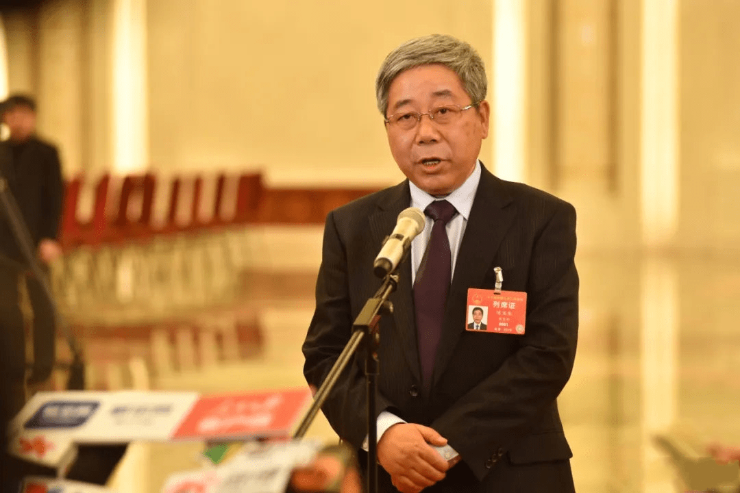 原创教育部新部长出炉他曾提倡的理念今日已成现实学生们乐开怀