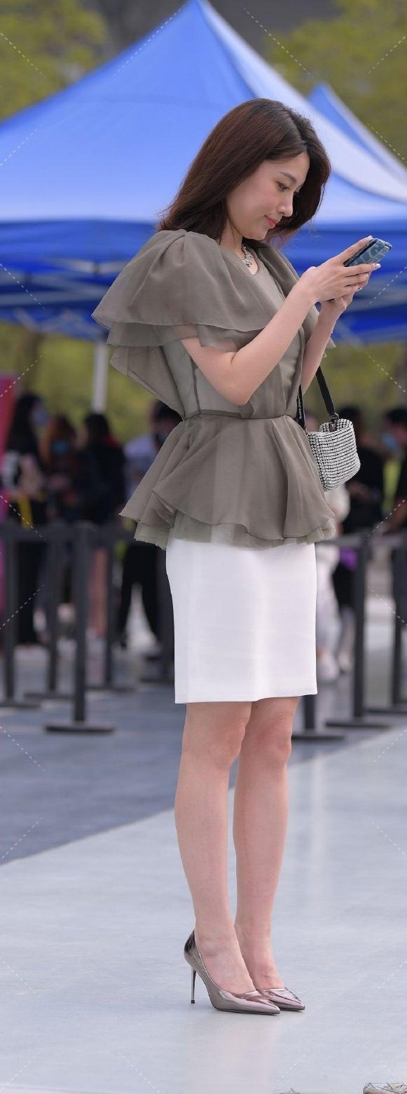 高个|别具一格的连衣裙穿着时尚舒适,展现迷人体态,潮流无限