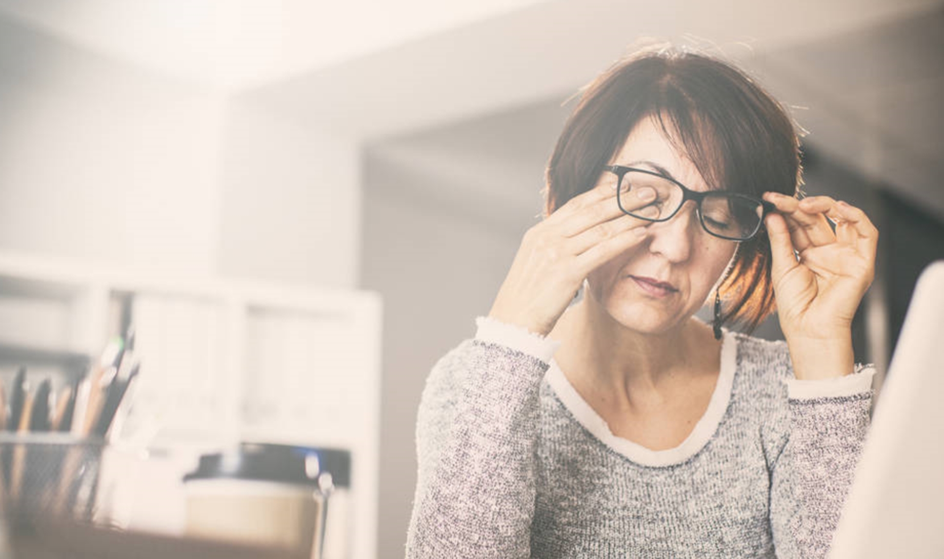 肾脏|中年人需知：手脚若出现这3个表现，或代表疾病已“上门”