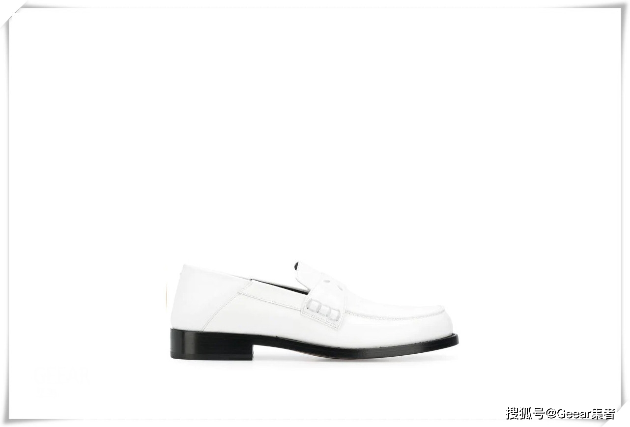 Loafers|趁秋冬季来临前，赶快入手这经典百搭鞋款就准没错！