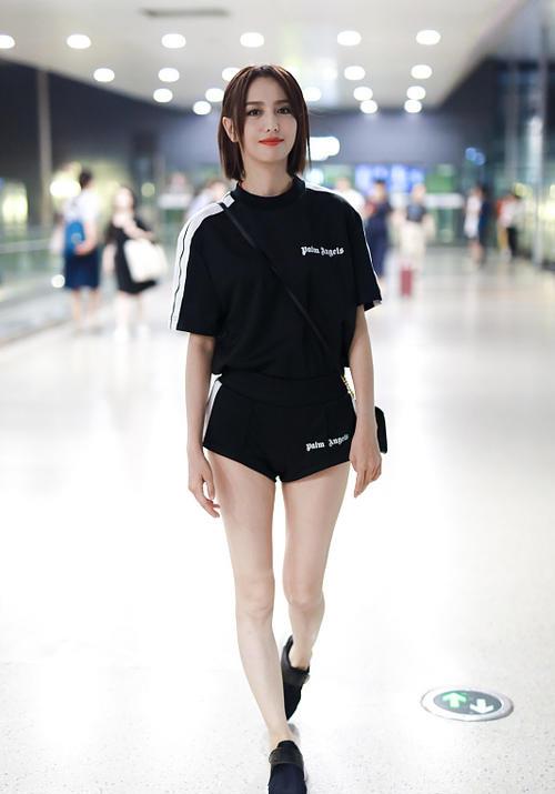 佟丽娅|国产的就是这么潮，佟丽娅的私服虽然只有2千多，但是特别还帅气