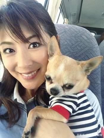 脸部|55岁女企业家以超Q弹肌肤登上热搜，素颜美肤离不开5个护肤小秘诀