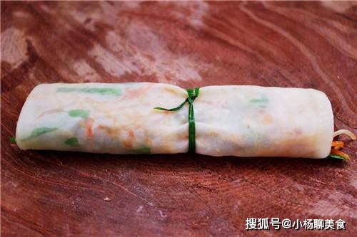 蔬菜|自制透明早餐饼，不揉面不醒面，饼皮巨薄味超香，营养丰富