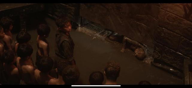 国产|国产恐怖片原地复活!《水怪2》热度口碑全网第一