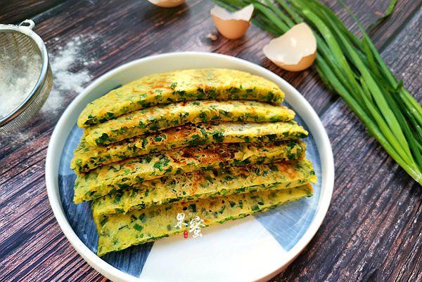 时间|一把韭菜，一碗面粉，两个鸡蛋，搅一搅，煎一煎，香喷喷