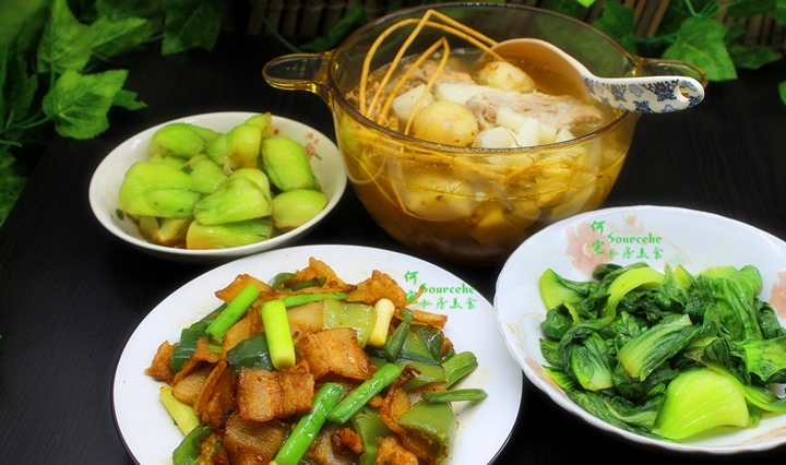 做法|一家四口的晚餐,三菜一汤,花了不足50元,营养又好吃