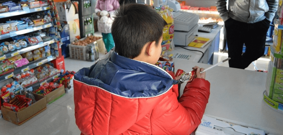 校园|教育部的新通知,属于90后的童年“快乐”,将退出中小学的大门