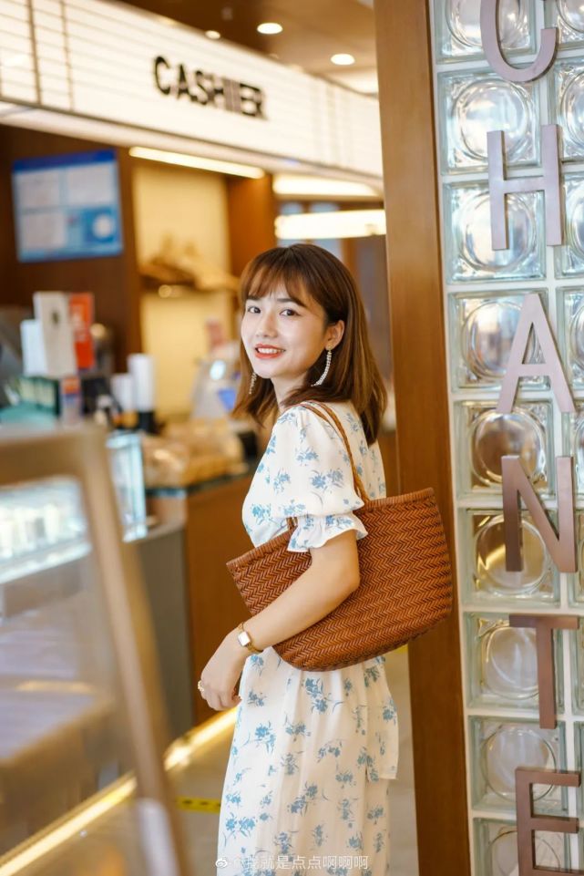 姐妹|几套小个子女生初秋look好看又显高，上身时髦哭了！