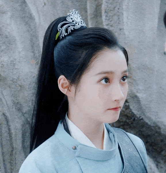 调整|赵露思调整发际线后显瘦10斤?提升颜值,拯救发际线小妙招来了!