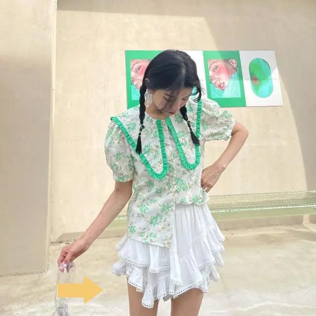 显高|最近“衬衫+碎花半身裙”火了！学会这3个穿搭思路，再美一秋天
