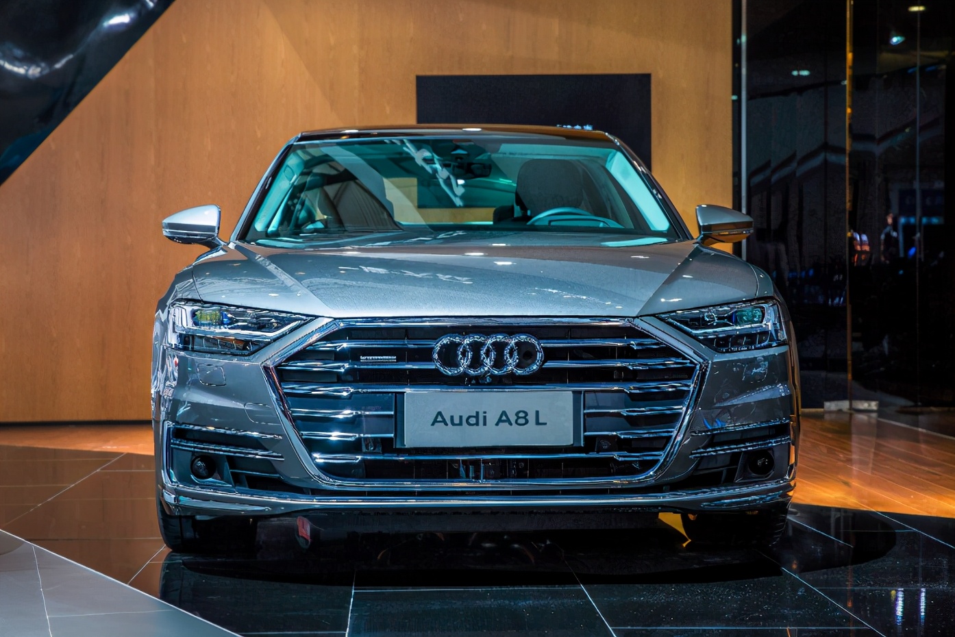 另外,在这份疑似"奥迪ckd车型停产计划通知"中,一汽-大众奥迪对芯片