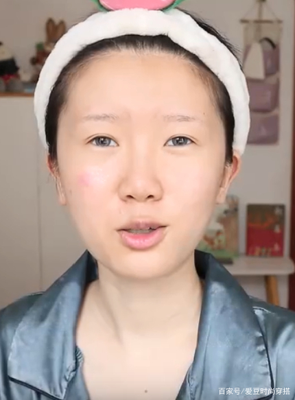 眼睛|终于开始流行肉脸了！这样的“奶凶风”也太撩了吧