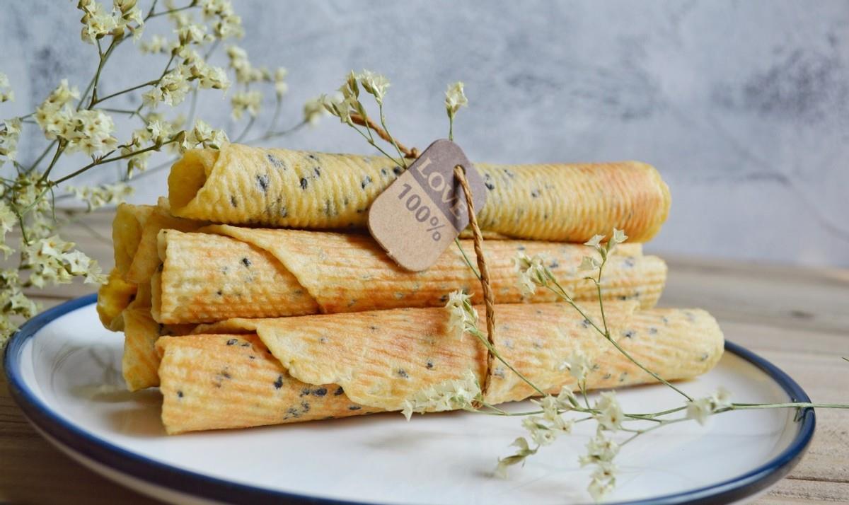 小孩子|教你用平底锅做蛋卷,酥脆可口,在家就能轻松做