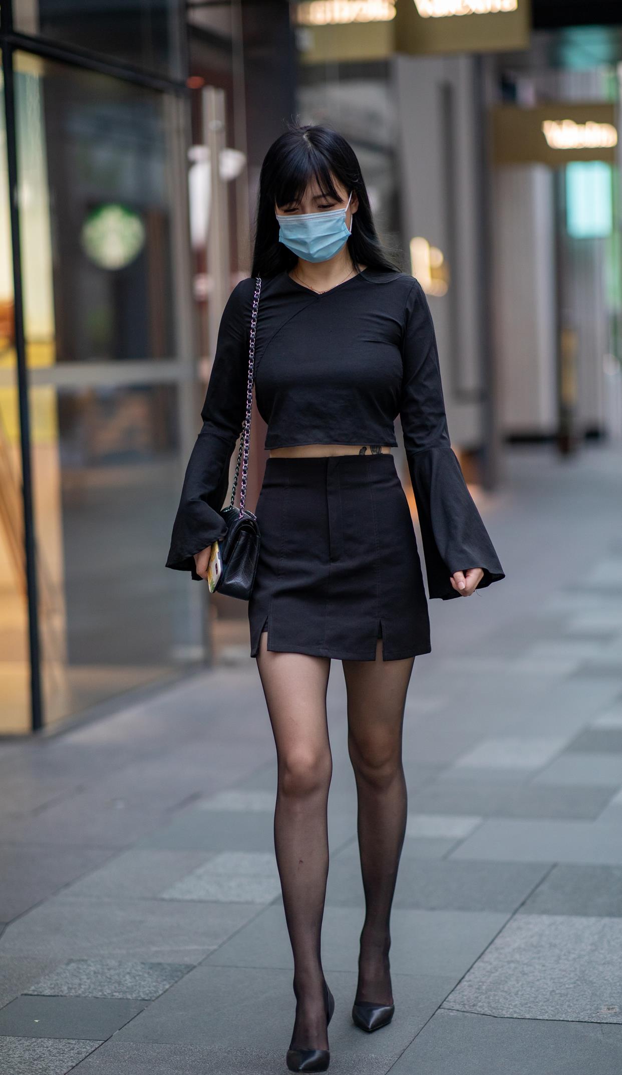 尖头|适合职业女性的黑色系裙装搭配，掌握四个技巧，优雅又有高级感