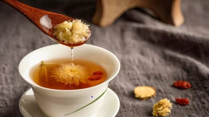 收纳|家居用品避坑：这5类物品闲置率最高，你被忽悠买过几个？